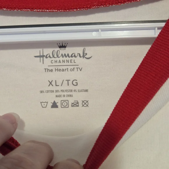 Hallmark White and Red Sweatshirt - Picture 4 of 7